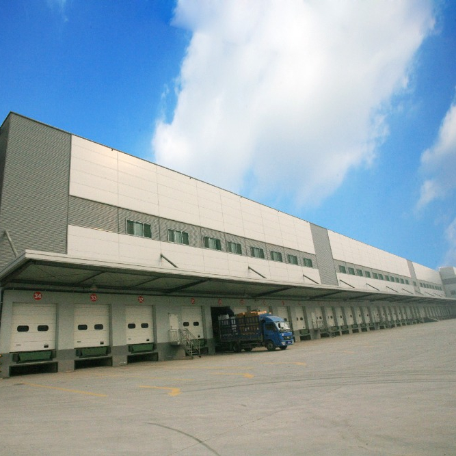 Almaty Logistics Steel مستودع