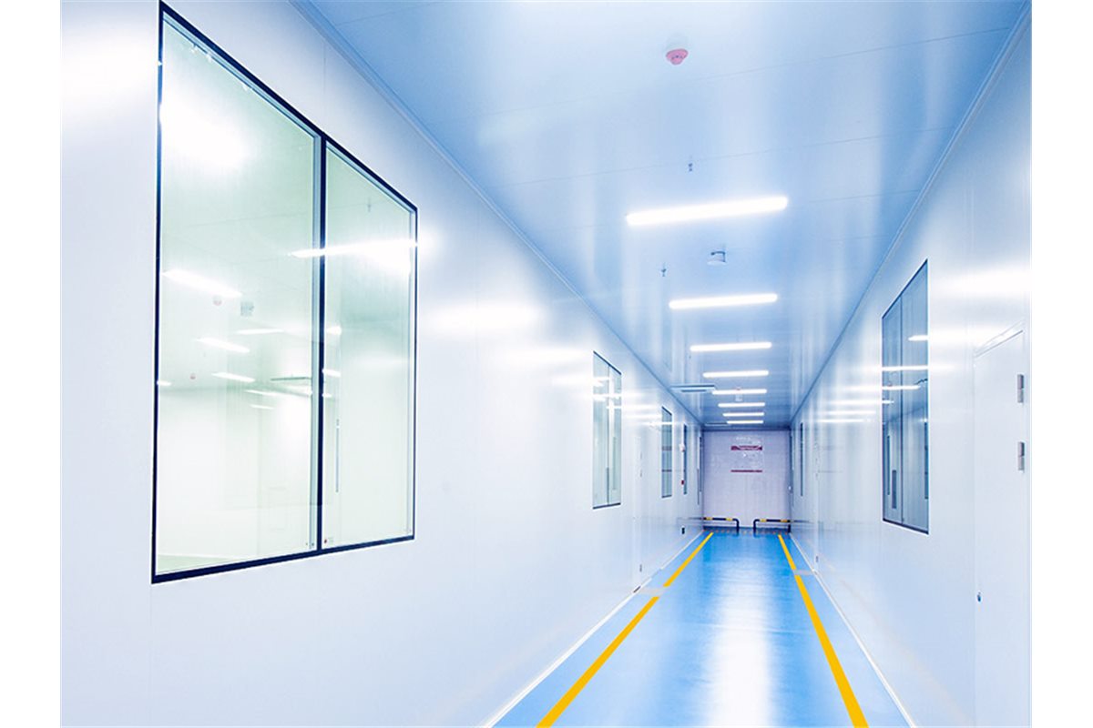 Cleanroom window installed in controlled room