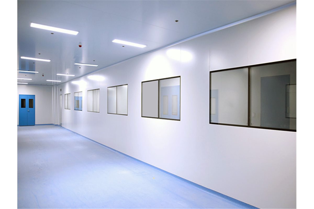 Cleanroom wall opening for stainless pass box